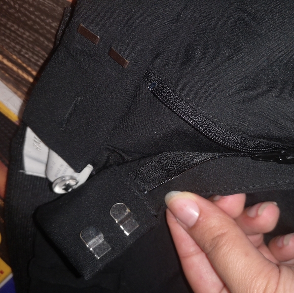 Dress pants - Picture 4 of 5